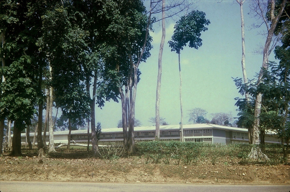 {Cocoa Research Institute of Nigeria, 1975}